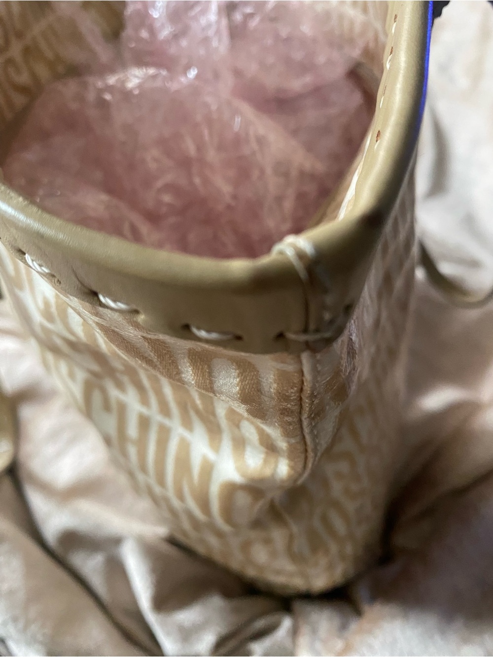 Authentic Moschino Tote Tan and Cream - Picture 6 of 14